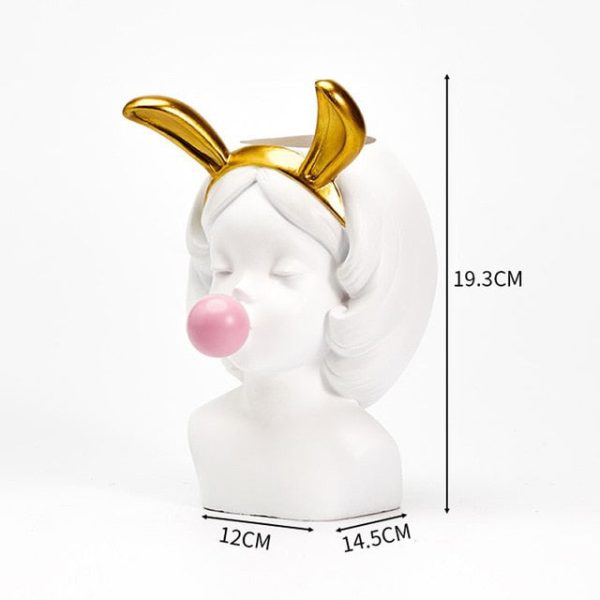 White Resin Vase - Image 3